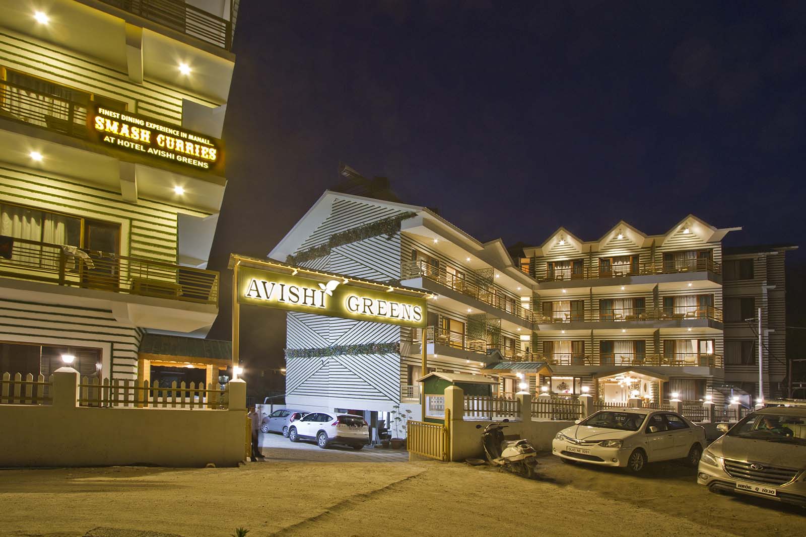 Hotel Avishi Greens